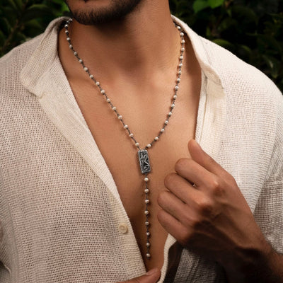 Why Are Men Wearing Pearls? Plus 5 Pieces From the Hottest Selection of Pearls for Men